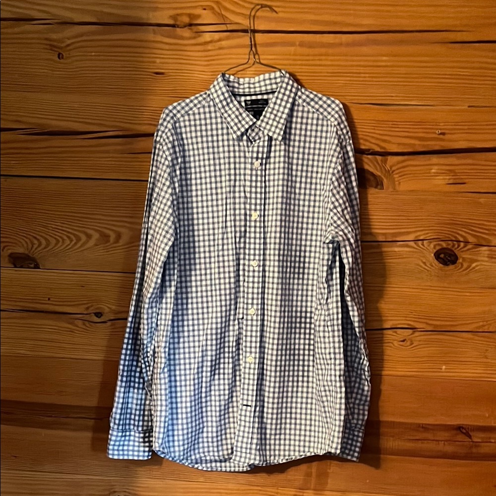 Gap Men’s Blue Checkered Shirt